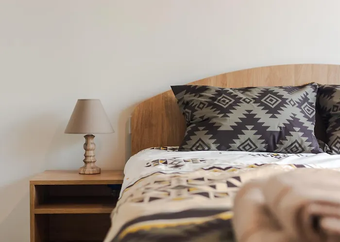 The Right Choice 8 *