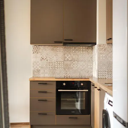 The Right Choice 8 * סופיה